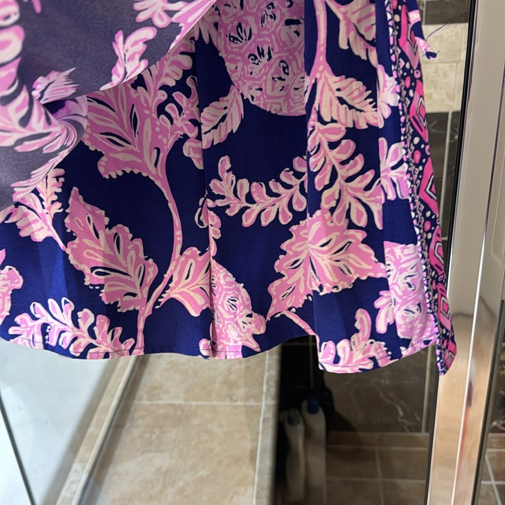 Lily Pulitzer romper, size 10, never worn, NWOT. - Picture 4 of 6